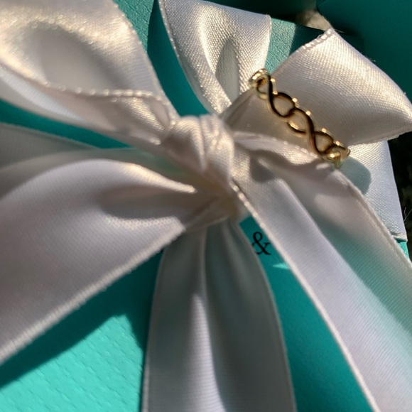 Tiffany & Co. Jewelry - Tiffany&Co 18k gold ring size 5.5